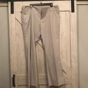 *1 Missing clasp! Cream color Mossimo slacks